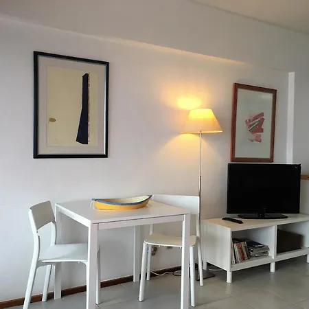 Studio Over The Beach * Sesimbra